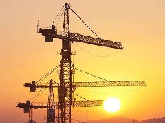 變頻器在塔吊上的應(yīng)用